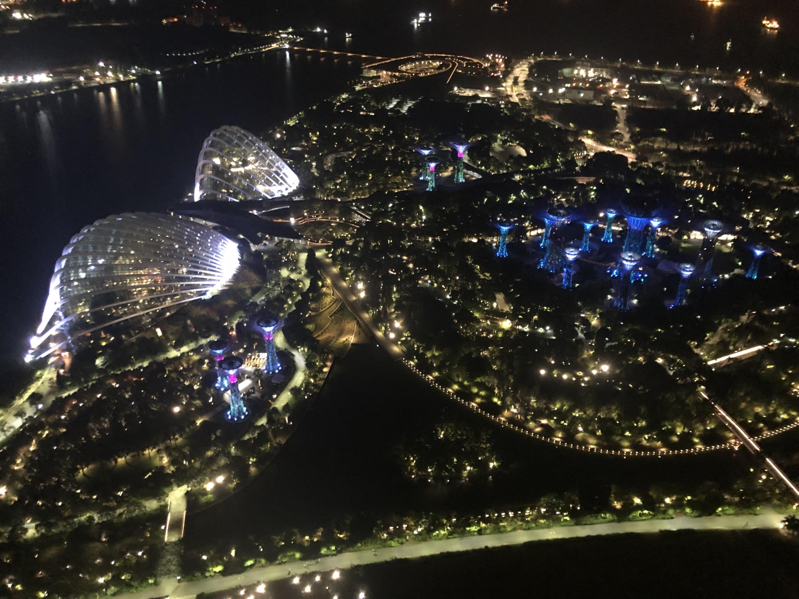 místo, kam jít chodit v singaporechytlavé seznamky, které přitahují muže